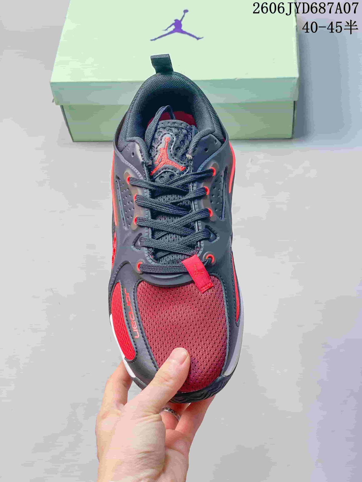 Jordan Heir PF Low-Top Basketball Shoes FZ2471