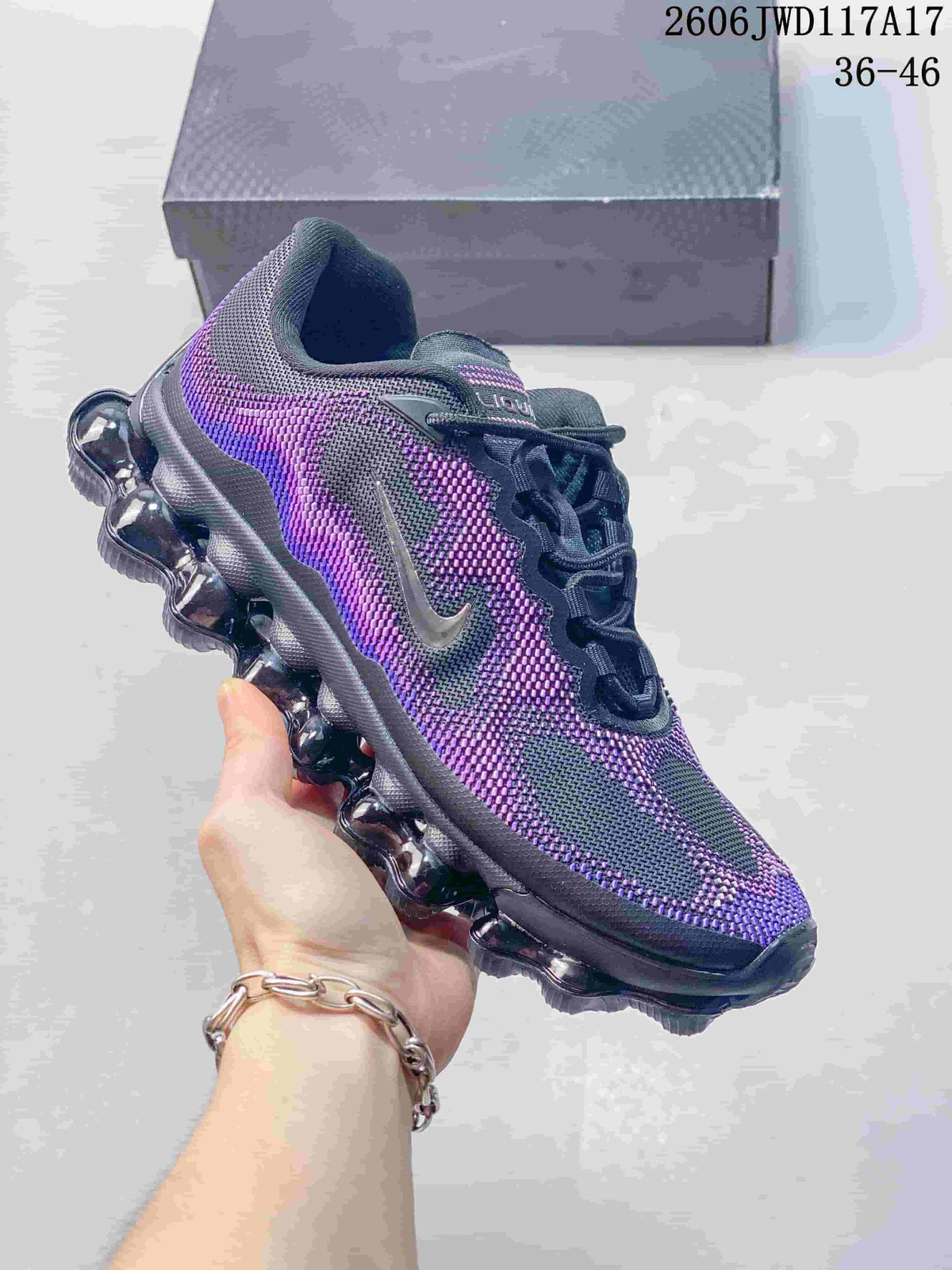 Nike Air Liquid Max Low-Top Running Sneakers