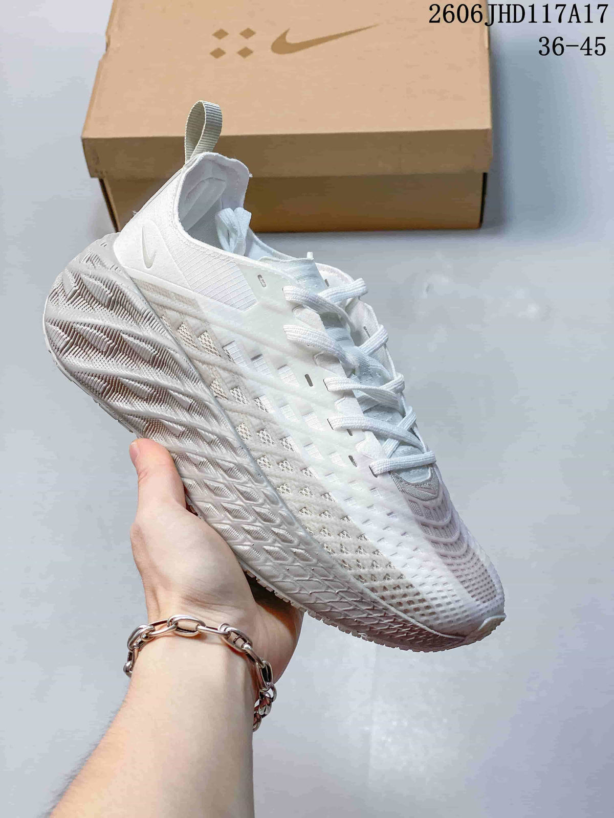 Nike Ava Rover Hs Low-Top Sneakers