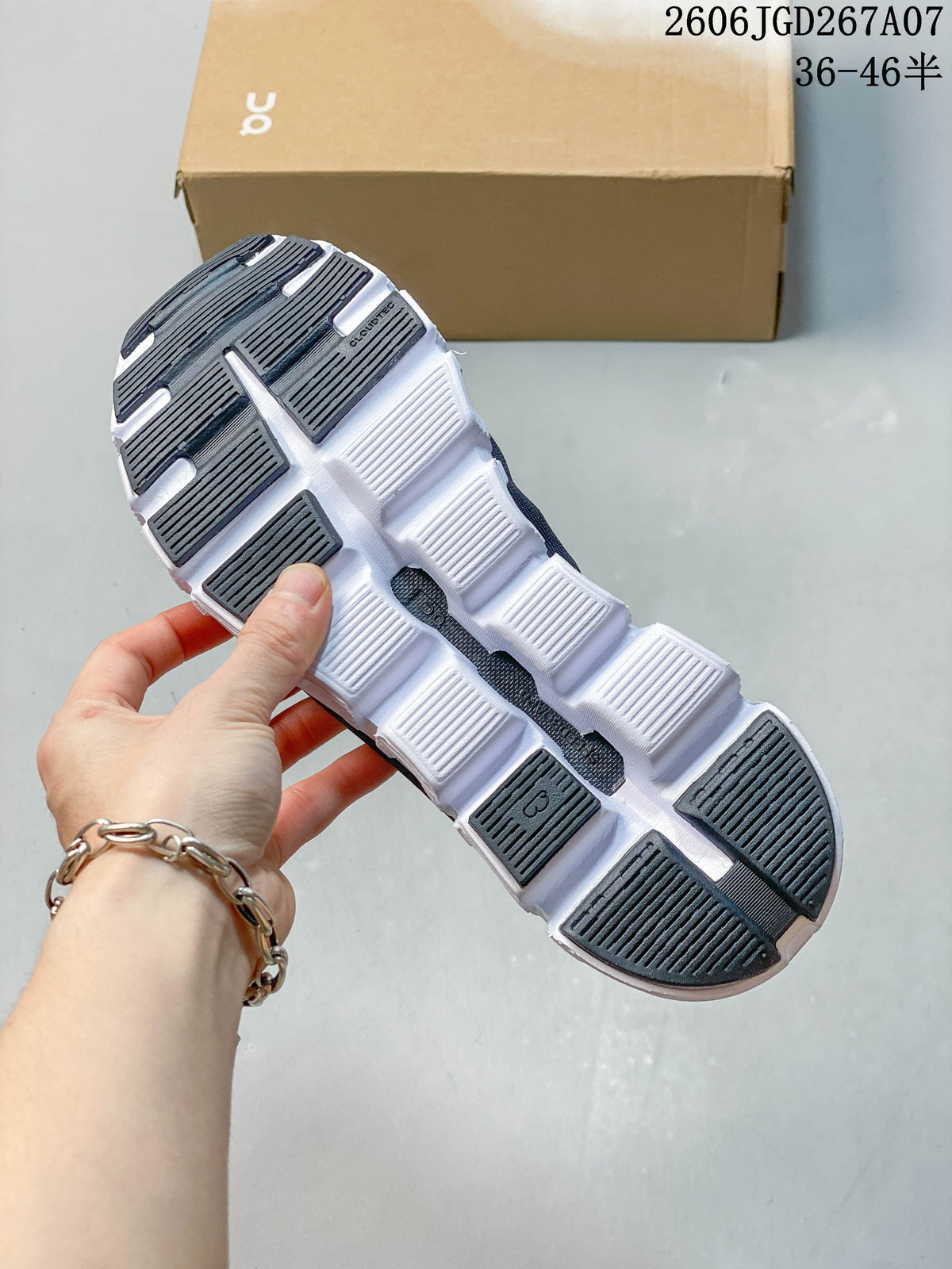 On Cloud 6 Coast Men's Sneakers, Gray and White