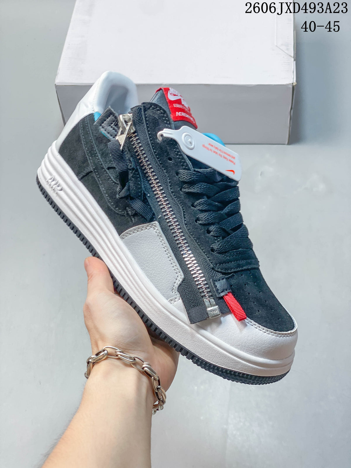 Nike Air Force 1 ’07 Low Zip Sneakers