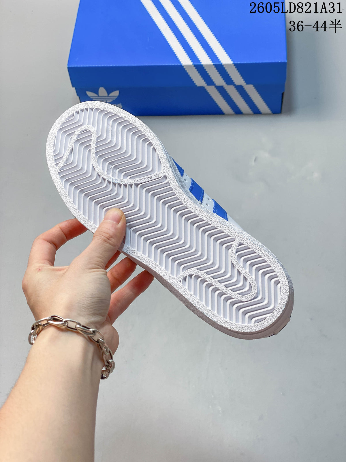 Adidas Superstar Sneakers White and Blue 2605LD821A31