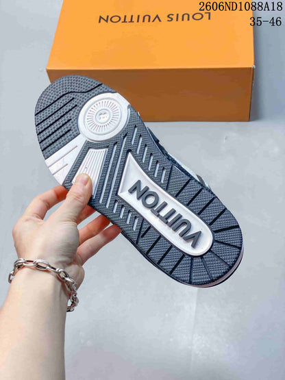Louis Vuitton Trainer Low-Top Sneakers in White and Navy