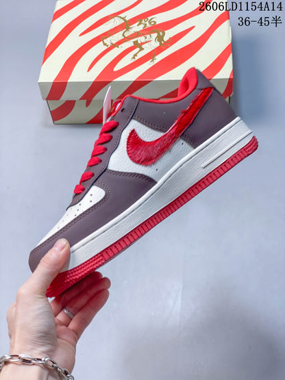 Nike Air Force 1 ’07 Low Sneakers in Brown, White and Red