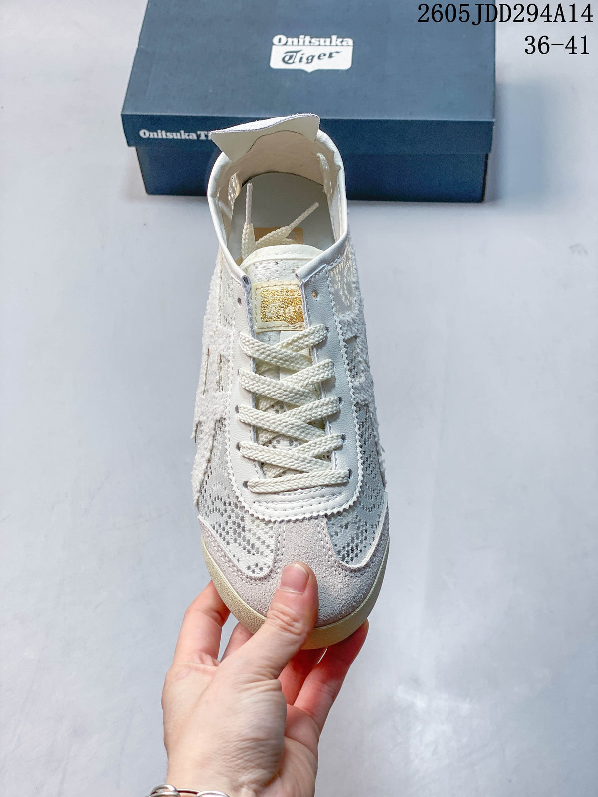 Onitsuka Tiger Mexico 66 Low-Top Sneakers in Cream