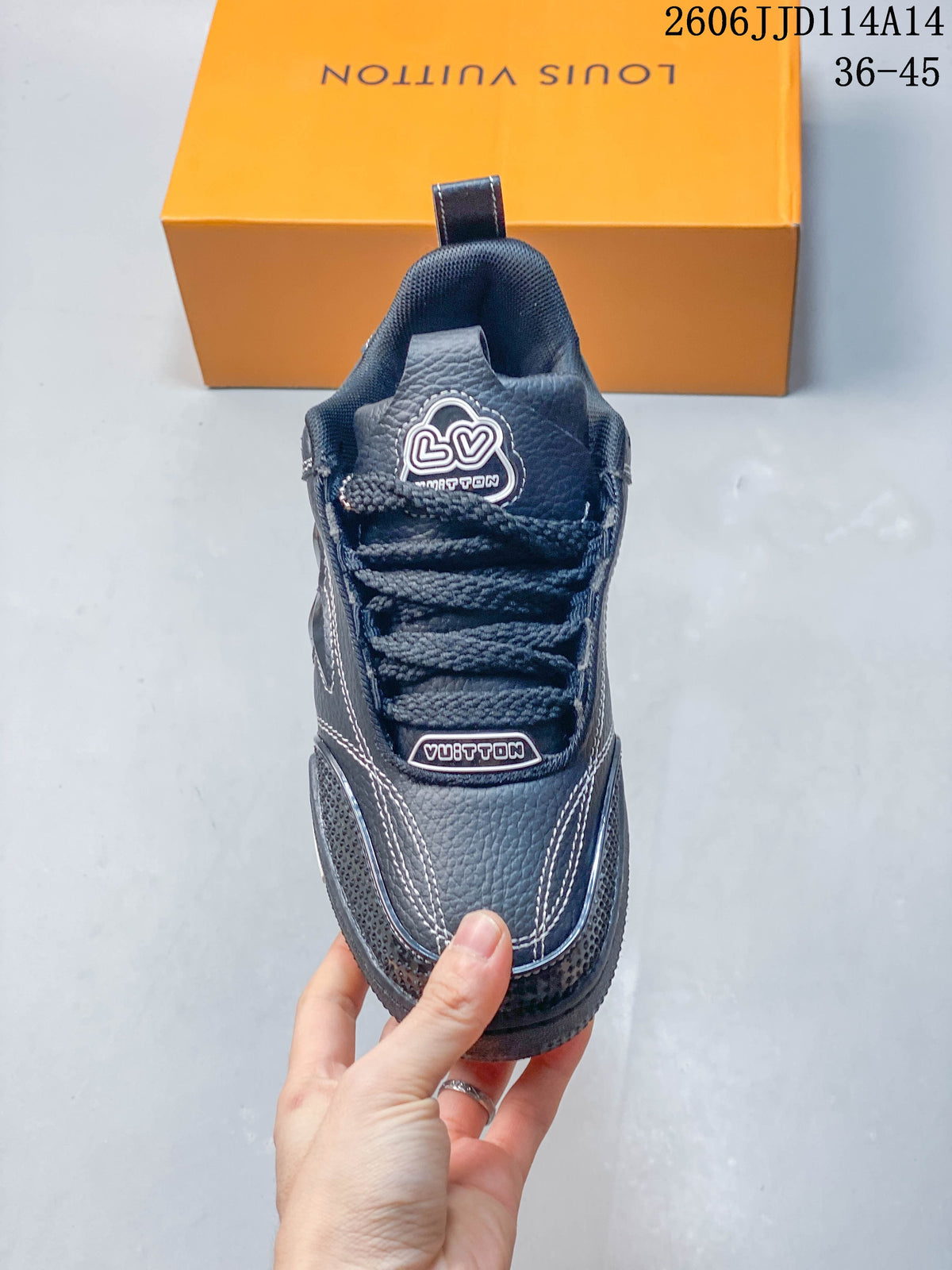 Louis Vuitton Trainer Low-Top Sneakers in Charcoal