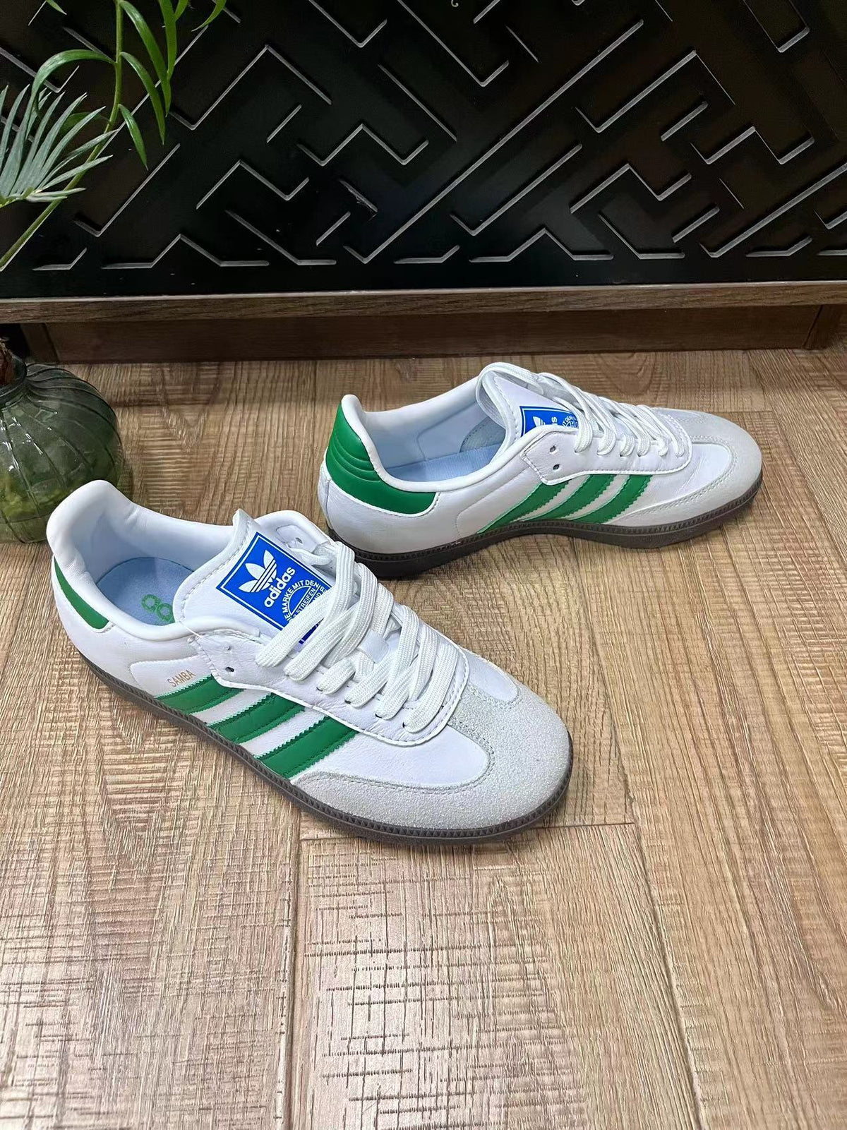 adidas Samba Sneakers White Green Gum Sole