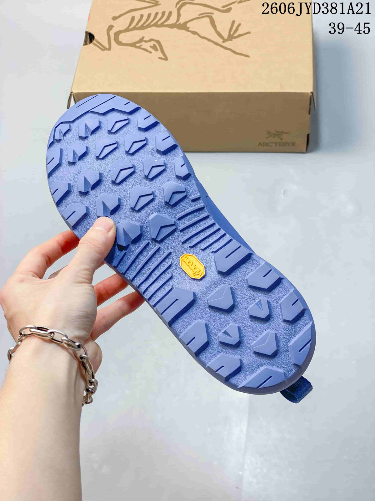 Arc'teryx Konseal Trail Shoes in Blue