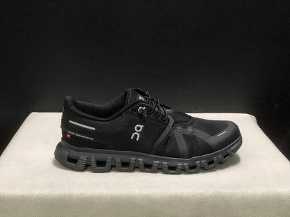 On Cloud 6 Black Sneakers