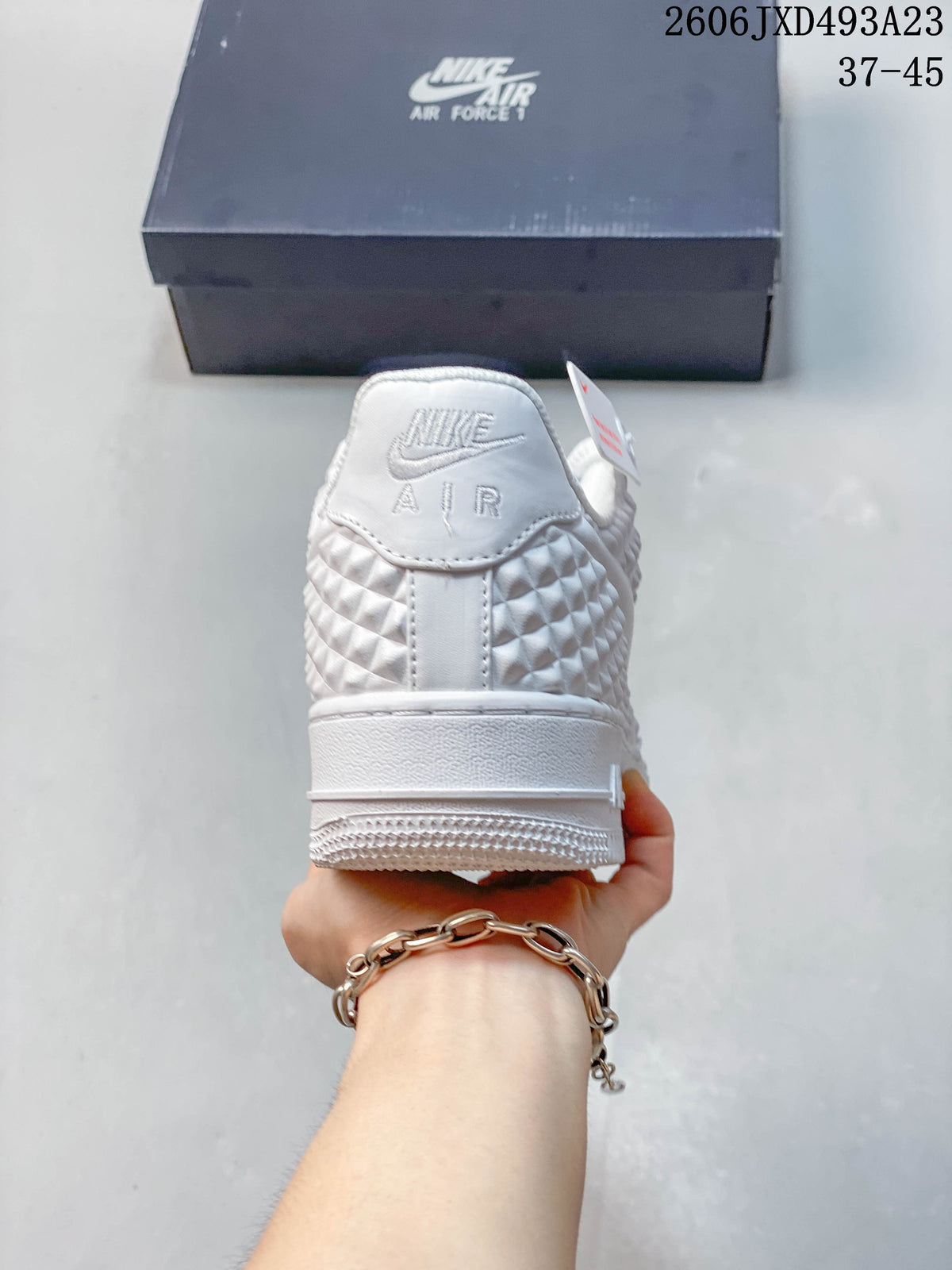 Nike Air Force 1 '07 Low White Star-Embossed Sneakers