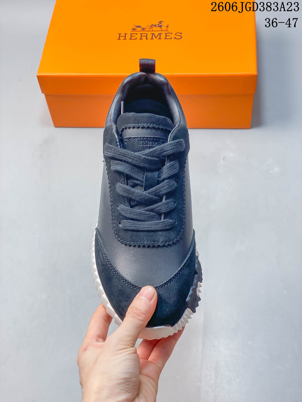Hermès Low-Top Sneakers in Navy and White