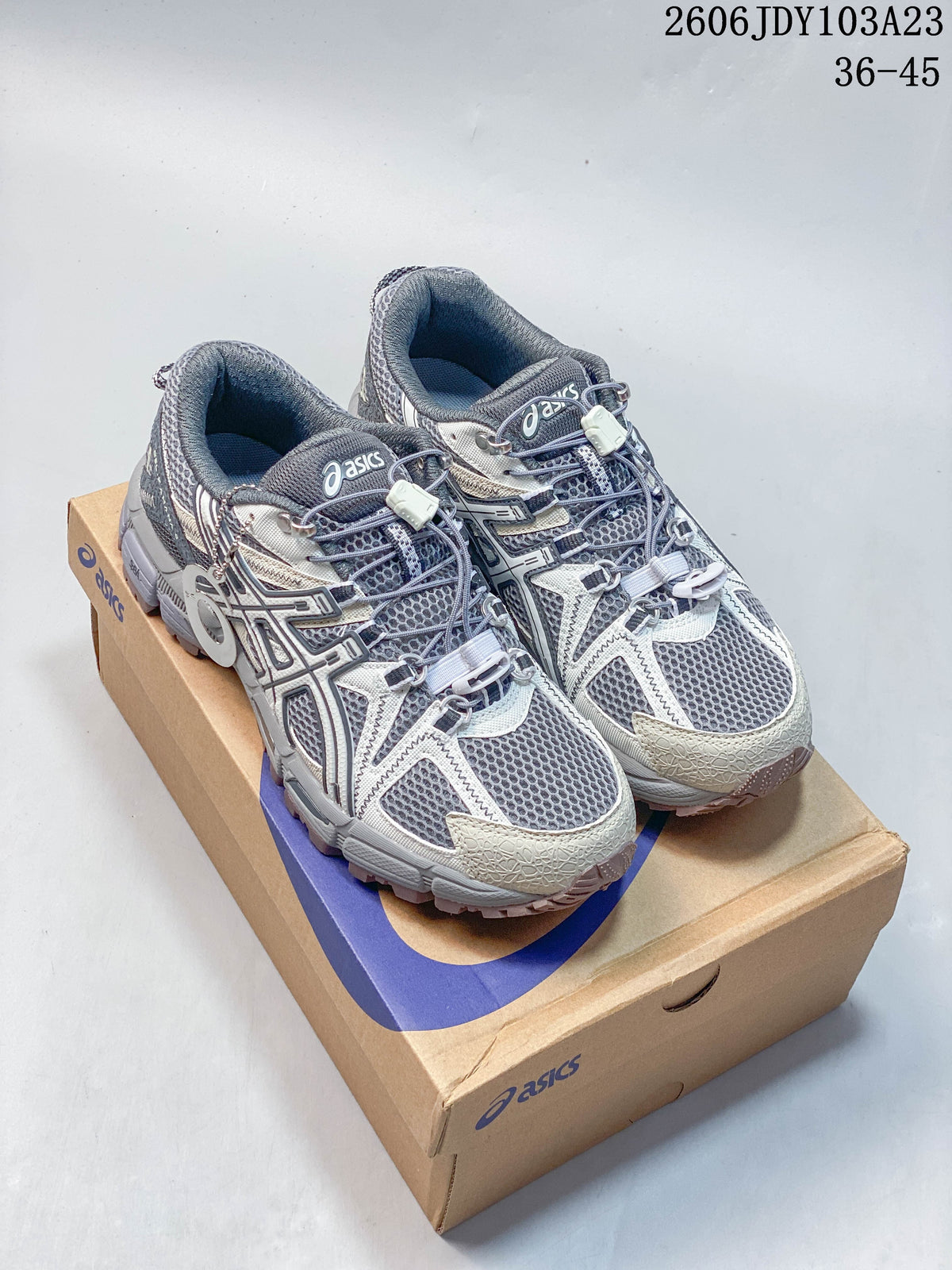 ASICS Gel-Kahana 8 Trail Sneakers in Grey