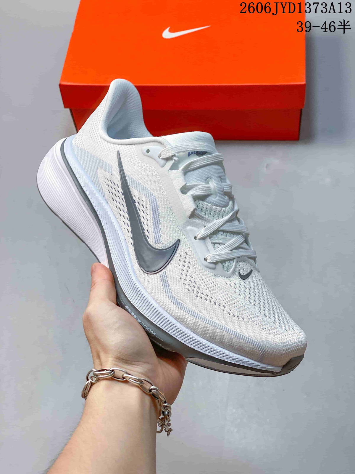 Nike Pegasus 42 Men's White Running Shoes