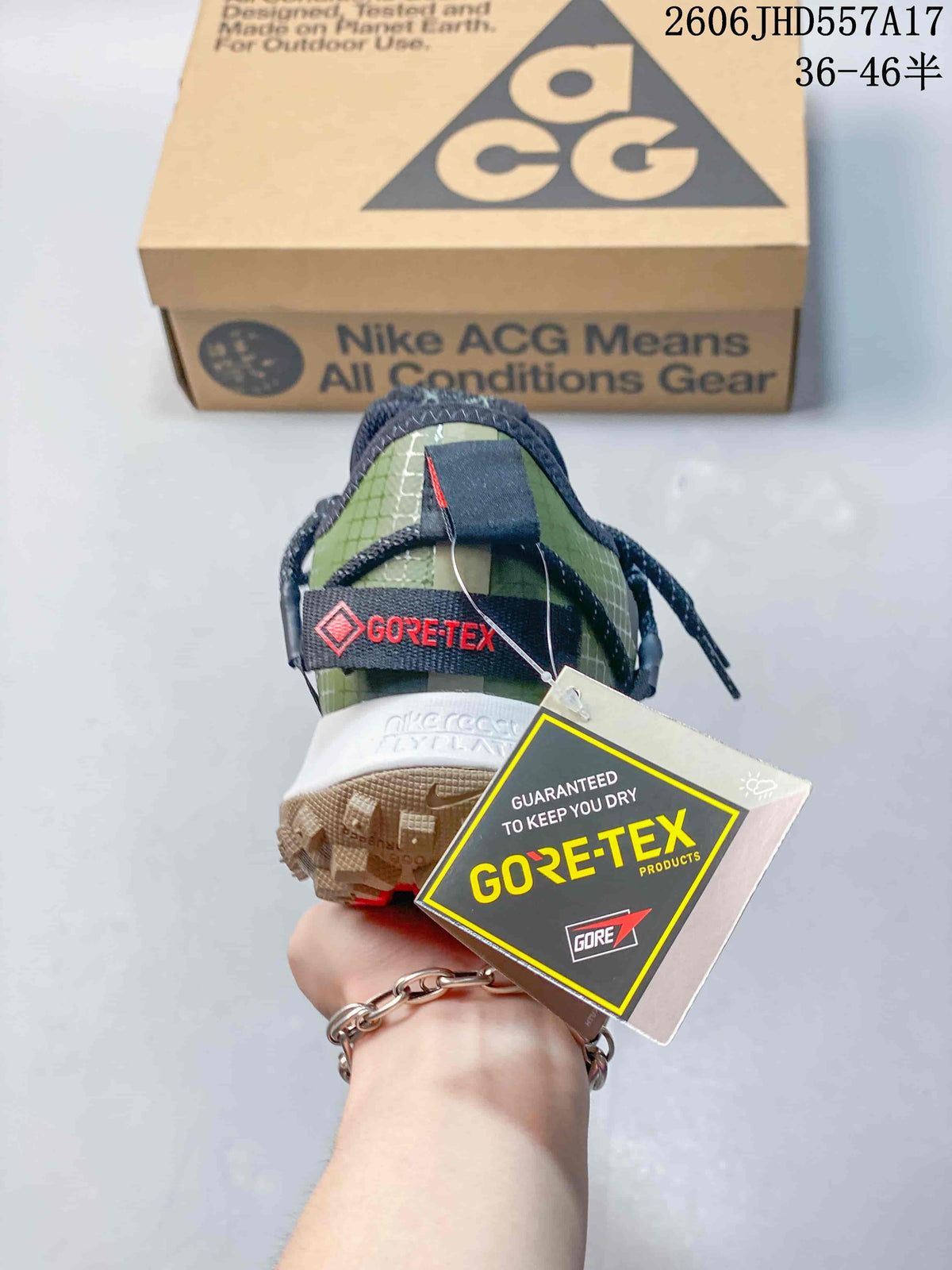 Nike ACG Mountain Fly Outdoor Sneakers in Green and Gray