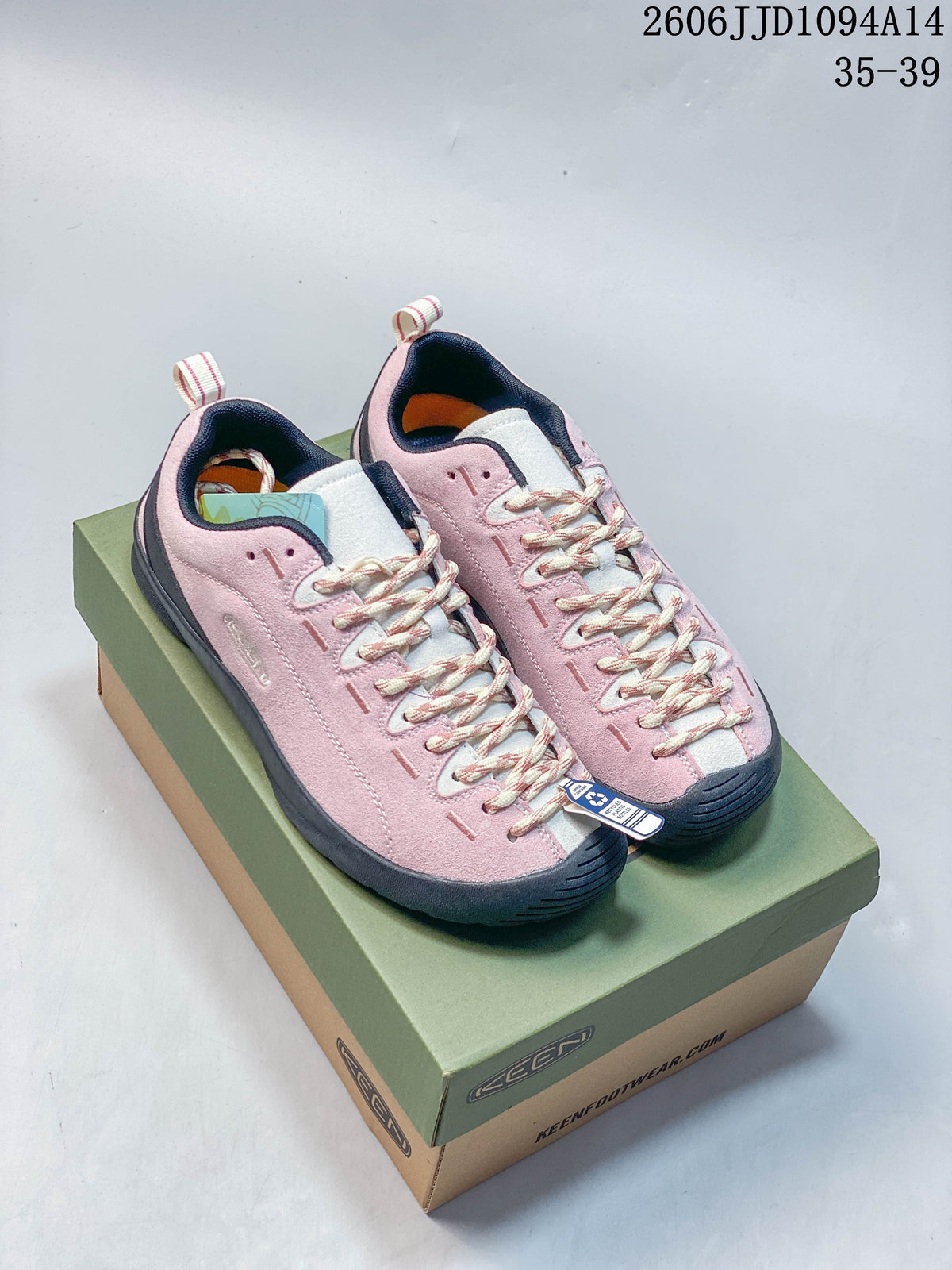 KEEN Jasper Low-Top Sneakers in Pink