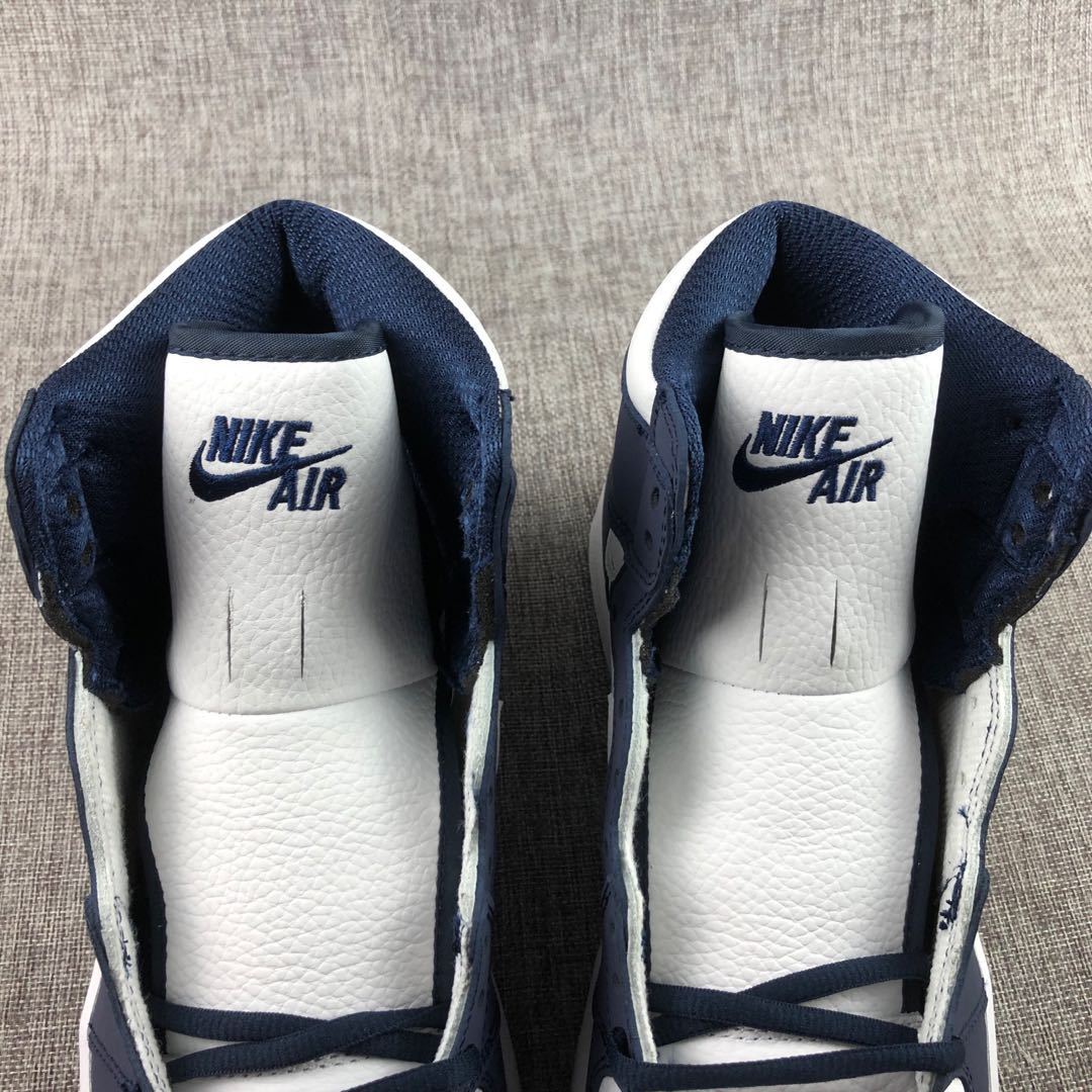 Open view of both padded tongues with visible Nike Air branding.