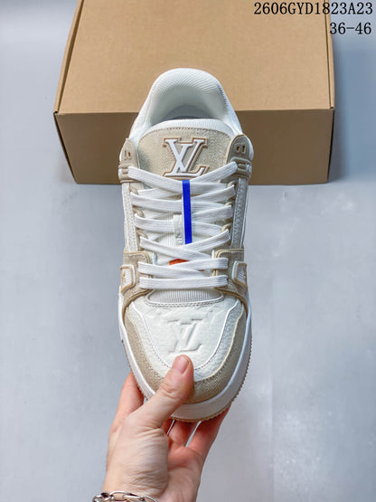 Louis Vuitton Trainer Low Sneakers in White and Beige