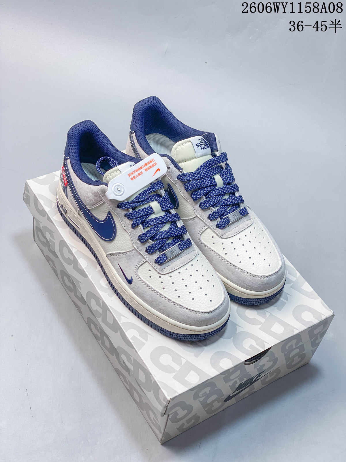 Nike Air Force 1 ’07 Low Stüssy Nebula Grey Sneakers