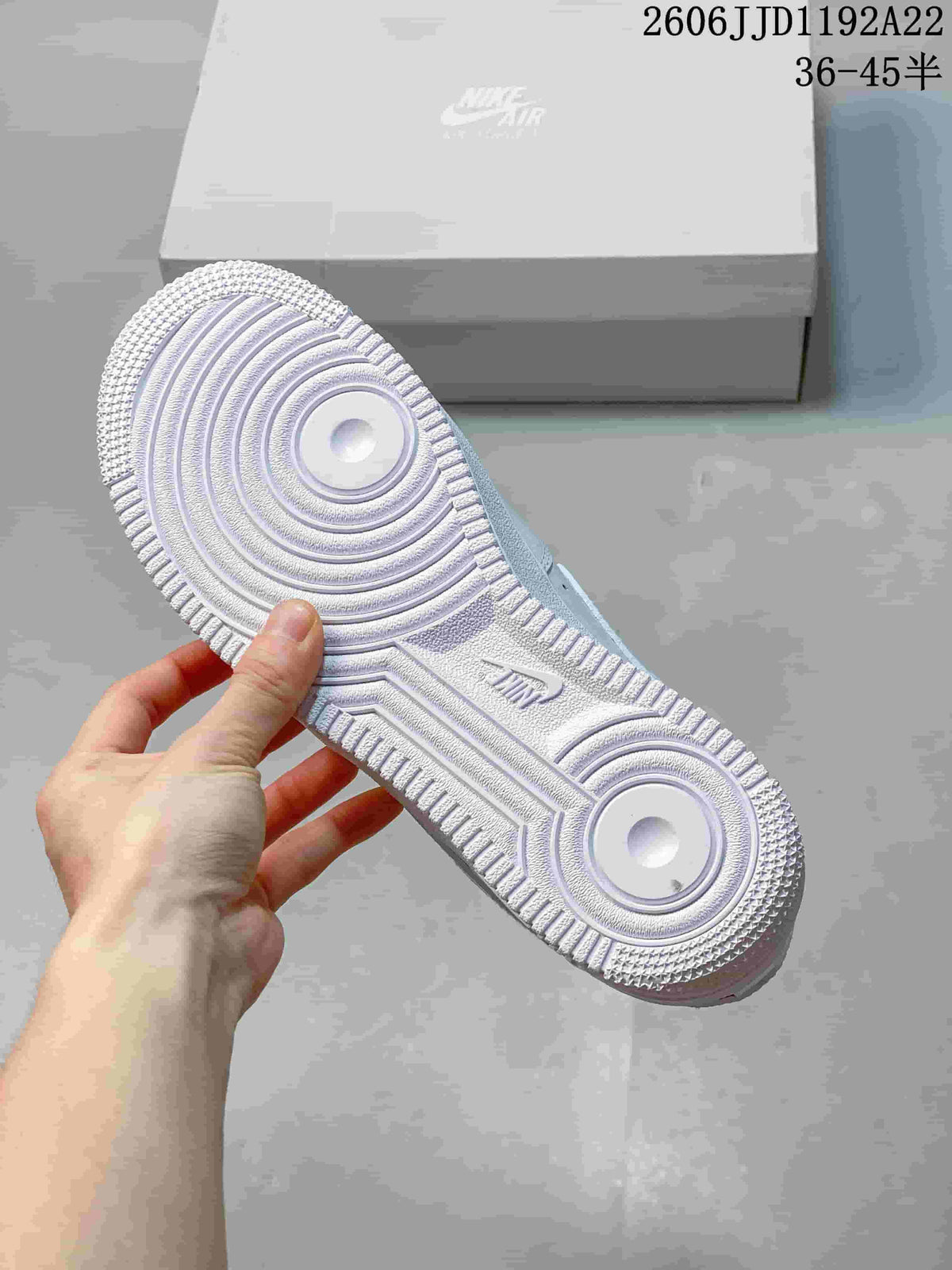 Nike Air Force 1 ’07 Low Porcelain White Sneakers
