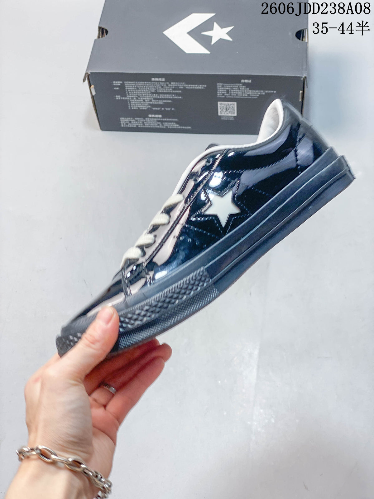Converse One Star Low-Top Sneakers in Glossy Navy