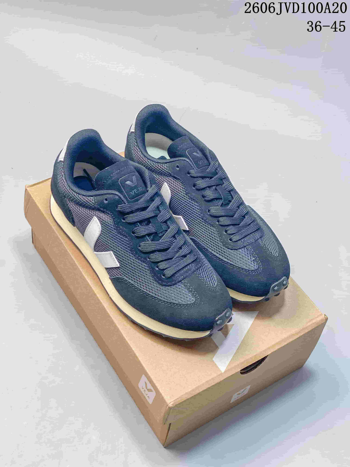 Veja Esplar Low Sneakers Navy White 06JVD100A20