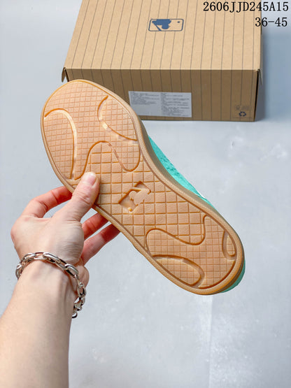MLB Los Angeles Dodgers Low-Top Sneakers in Teal