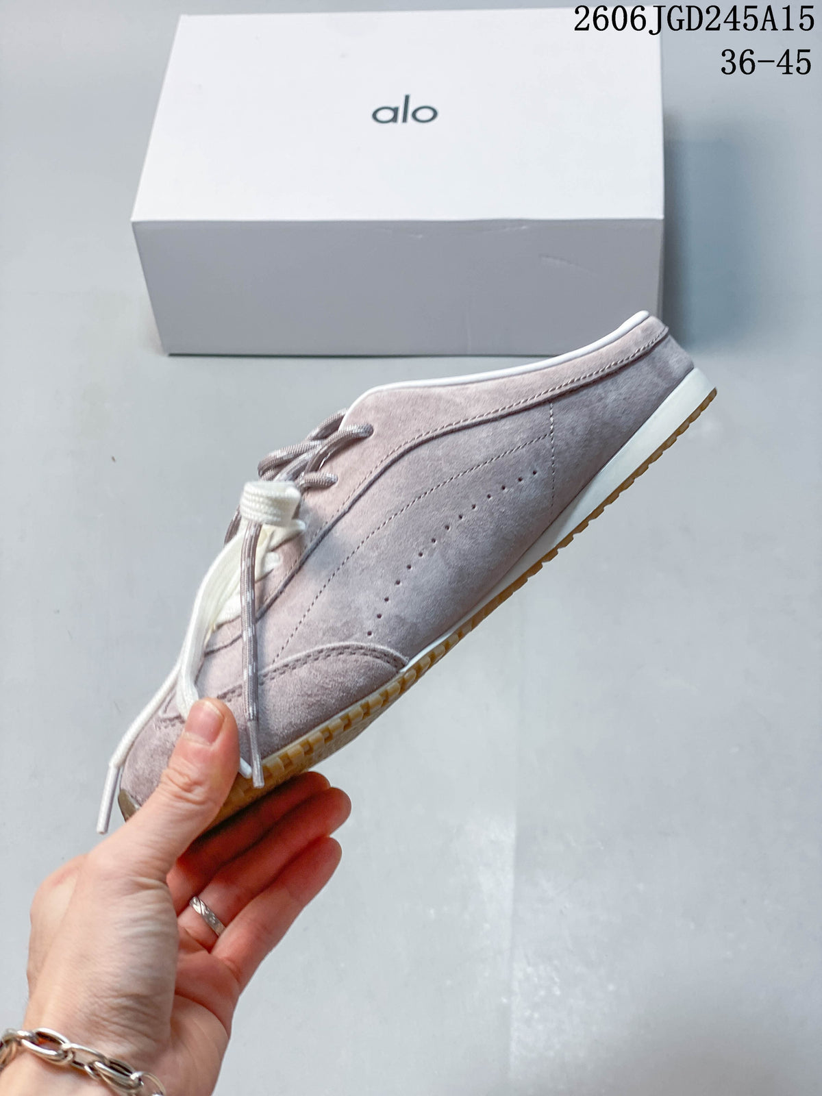 Alo Yoga Sunset Sneaker in Mauve Taupe JED103-GJG