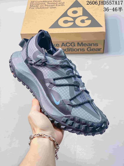 Nike ACG Mountain Fly Outdoor Sneakers