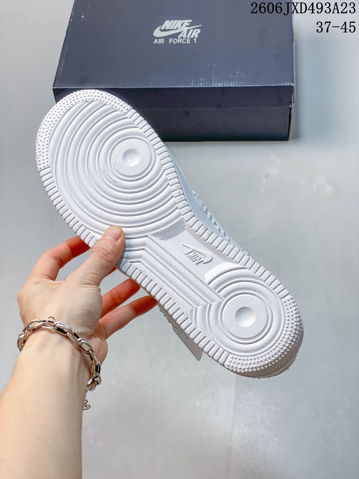 Nike Air Force 1 '07 Low White Star-Embossed Sneakers