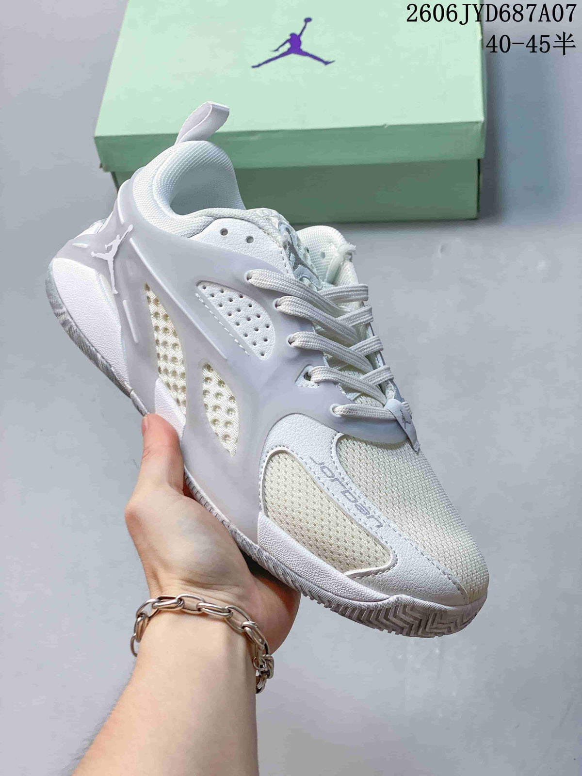 Jordan Heir PF Low-Top Basketball Shoes White FZ2471