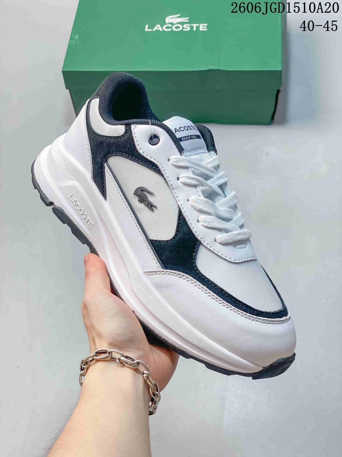 Lacoste 611140ASEQQ Low-Top Casual Sneakers