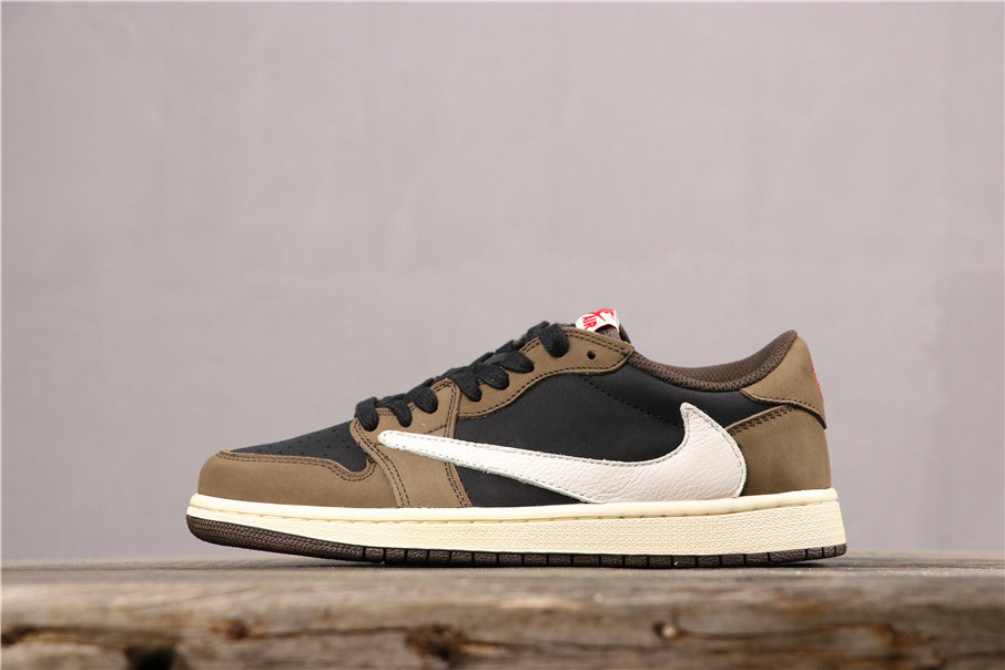 Side profile showing the white Swoosh, dark mocha overlays, black upper and cream midsole.