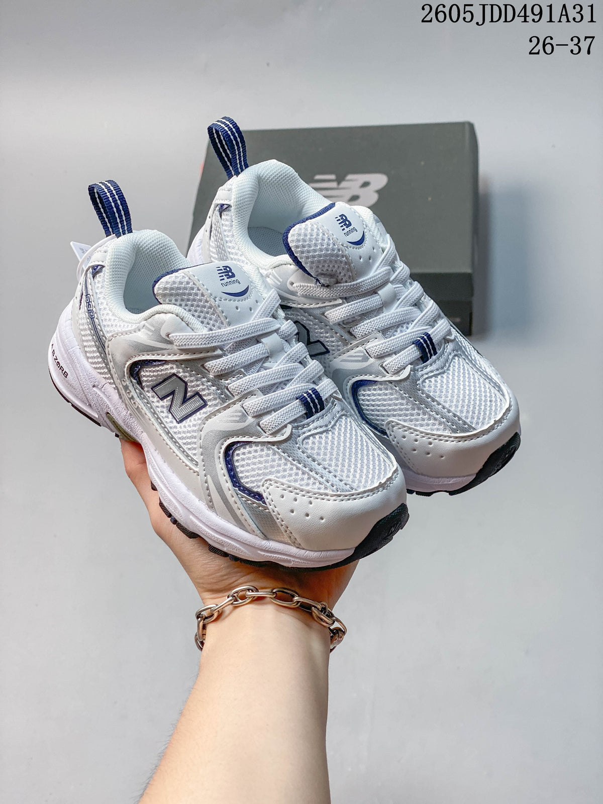 New Balance 530 Kids' Sneakers in White and Navy
