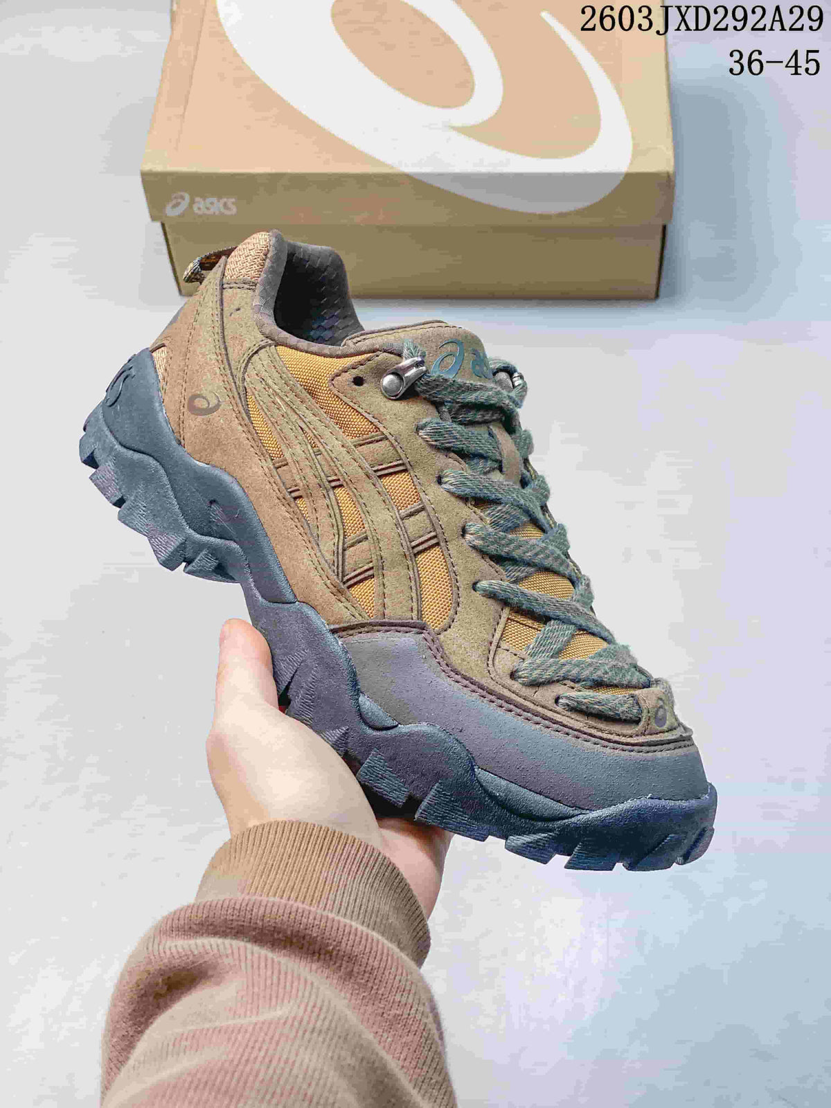 ASICS Gel-Pickax 1203A983-020 Outdoor Sneakers