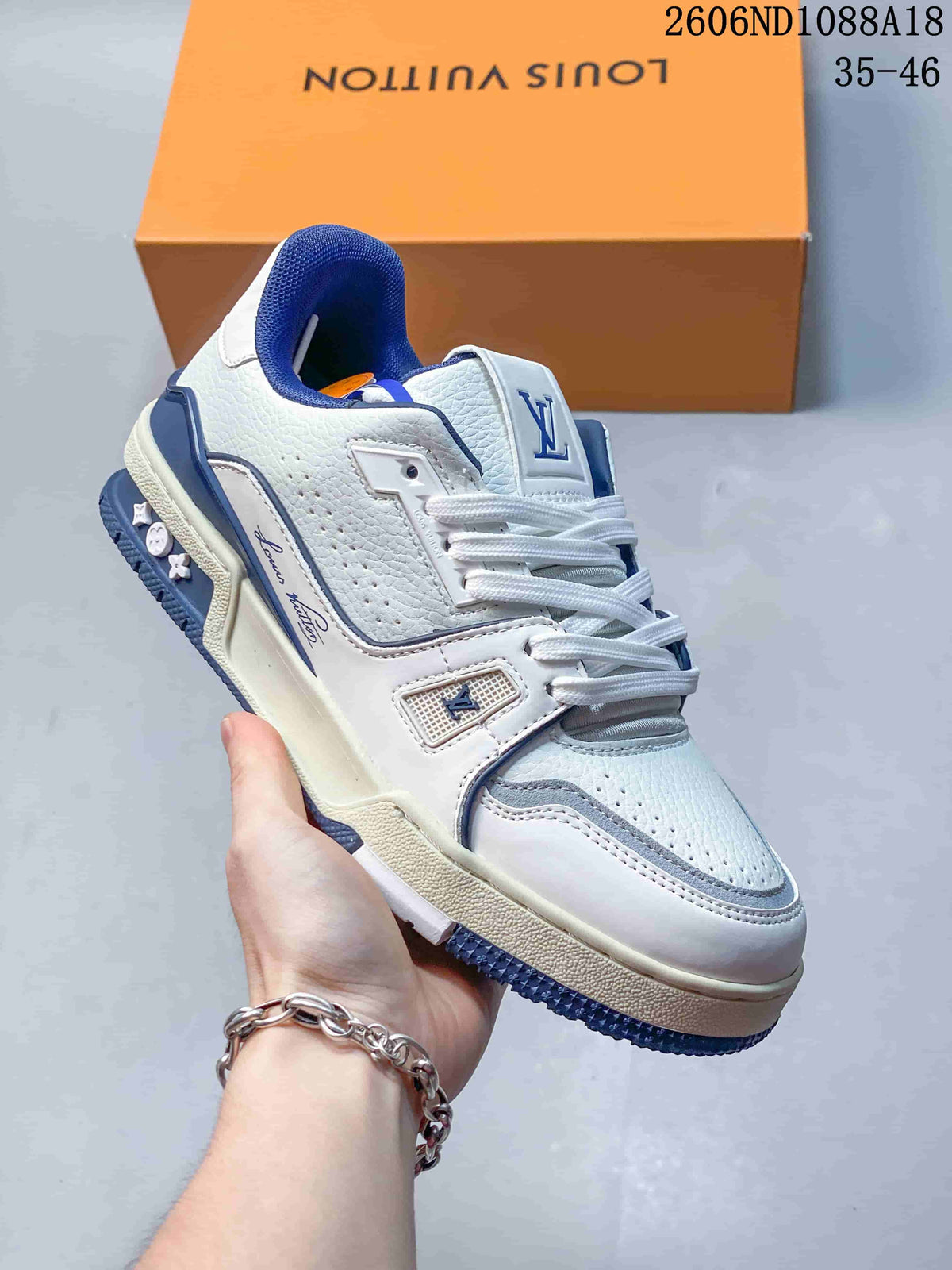 Louis Vuitton Trainer Low-Top Sneakers White Blue