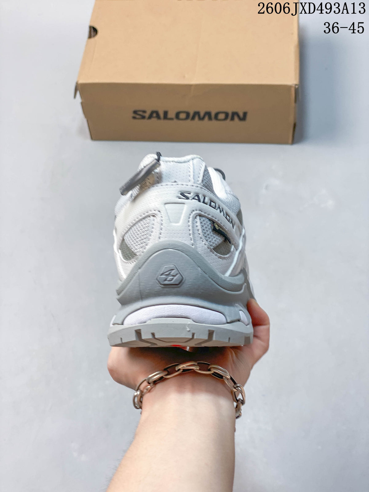 Salomon XA PRO 3D Low-Top Outdoor Sneakers in White and Grey