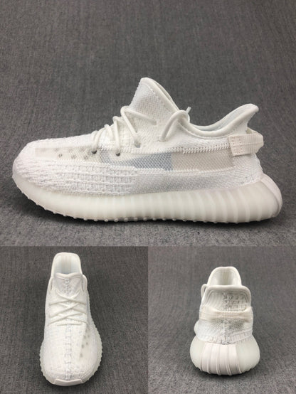 Yeezy 350 V2 Kids Sneakers in White