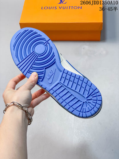 Nike SB Dunk Low White Blue Sneakers