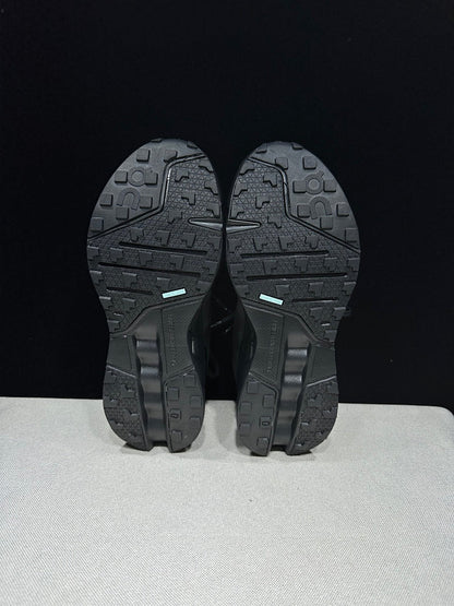 On Cloudsurfer Trail Black Trail Running Shoes