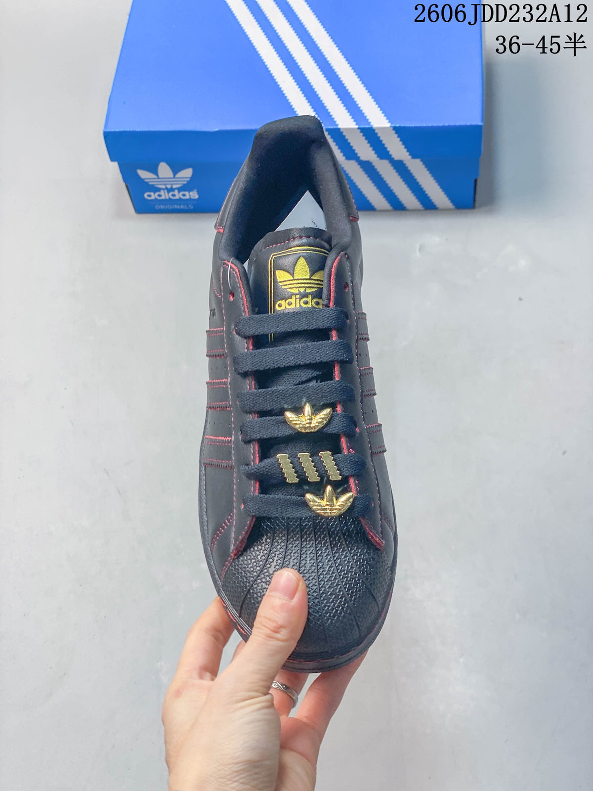 Adidas Originals Superstar Low-Top Sneakers JS1380