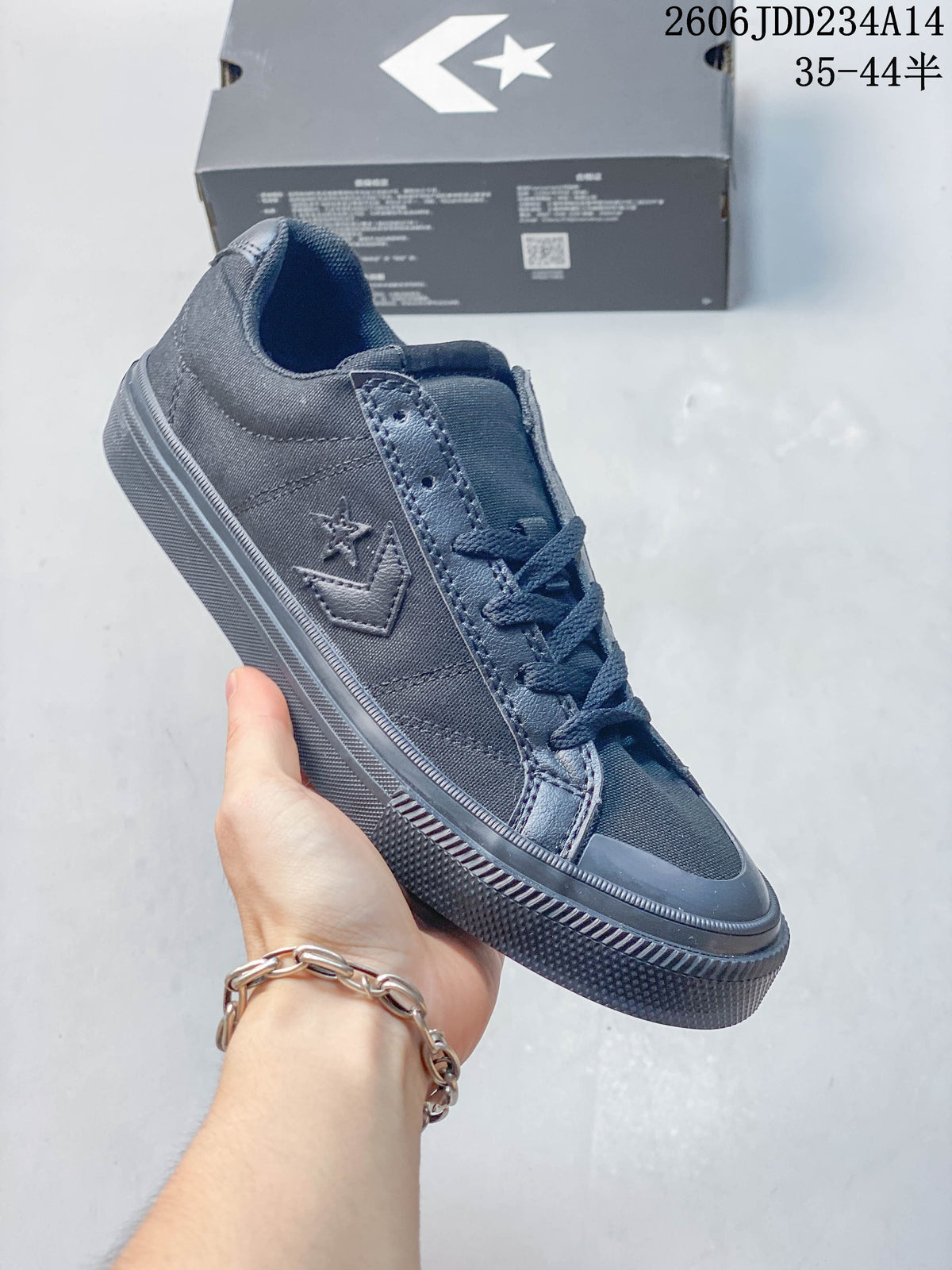 Converse Sport Casual Low-Top Sneakers in Charcoal