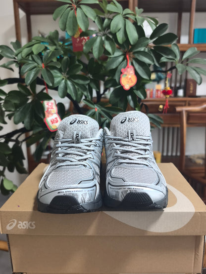 ASICS GEL-KAYANO 20 Silver Running Shoes