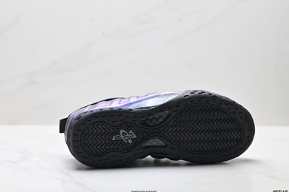 Nike Air Foamposite One Penny Hardaway Iridescent Sneakers