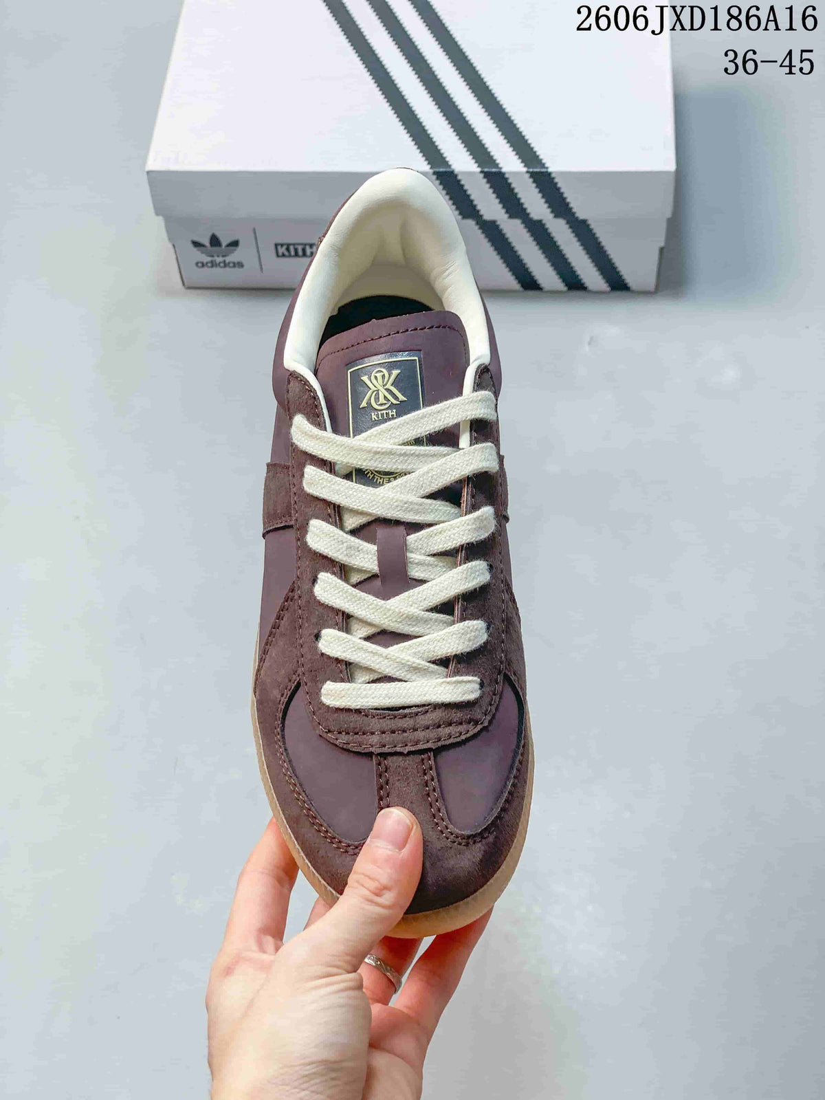 adidas BW Army Kith Tent Green Low-Top Sneakers