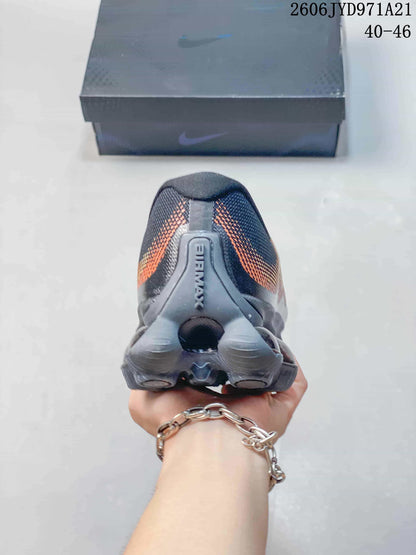 Nike Air Liquid Max Running Shoes in Black and Gold