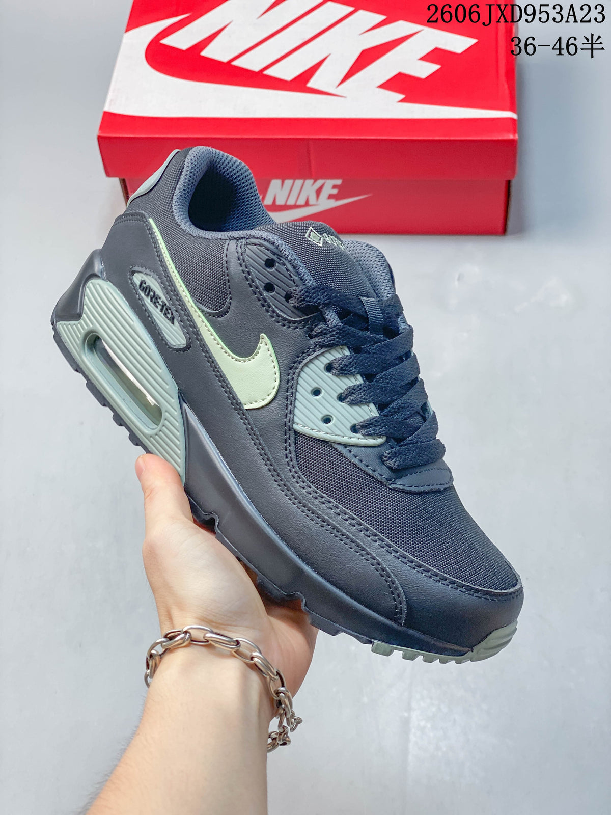 Nike Air Max 90 Low-Top Sneakers in Charcoal and Mint