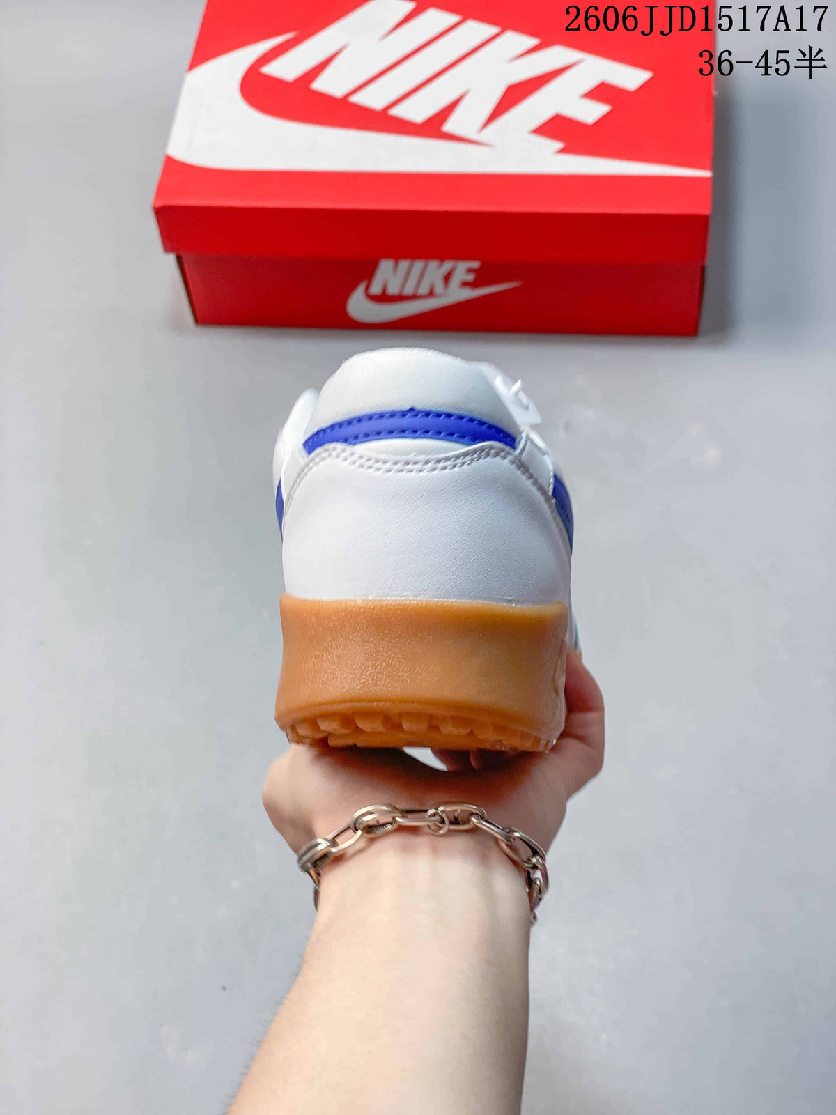 Nike Terra Manta Sneakers White and Blue