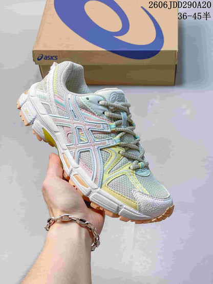 ASICS Gel-Kahana 8 Trail Sneakers