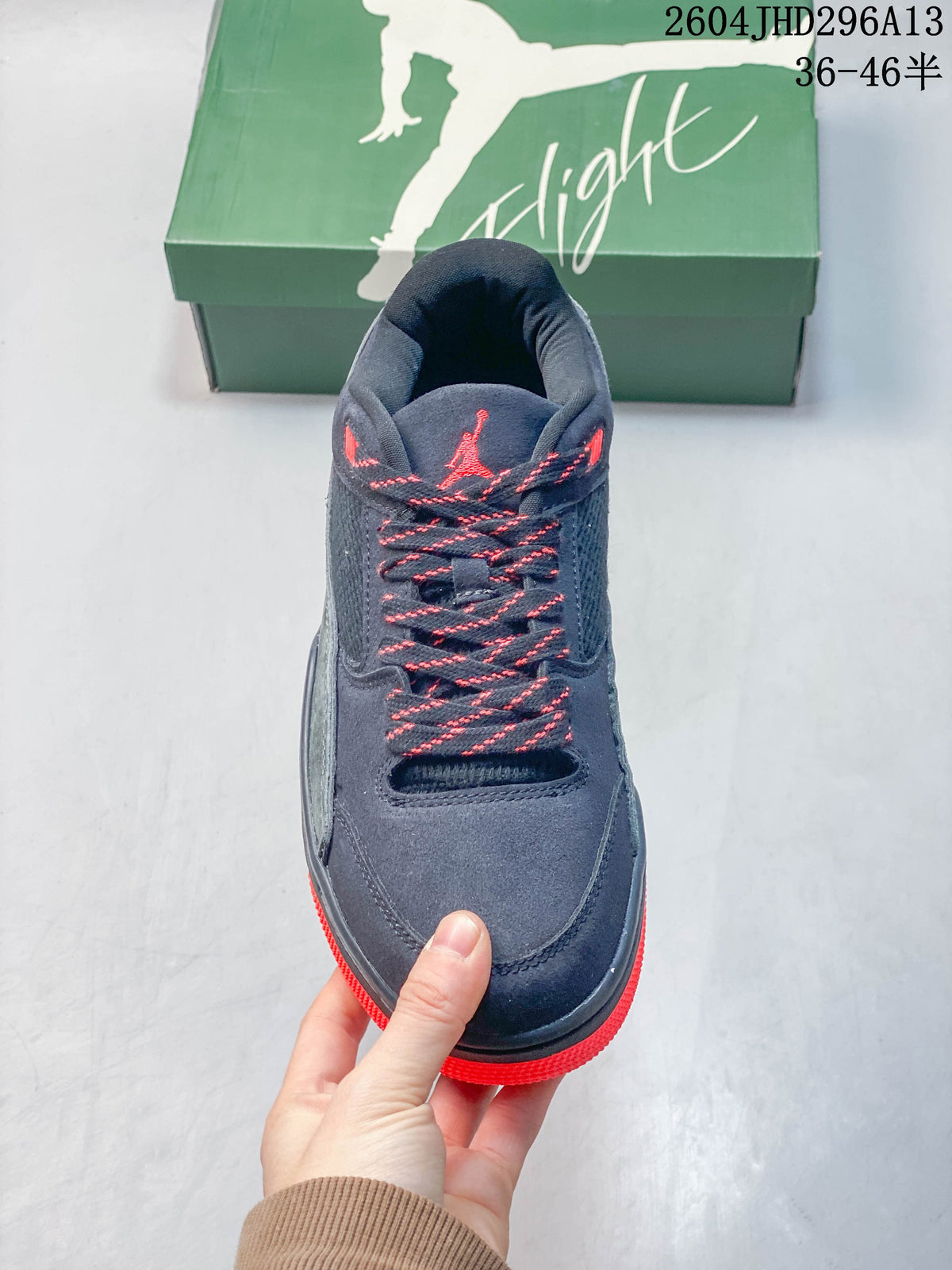 Jordan Low-Top Sneakers in Navy, Gray and Red