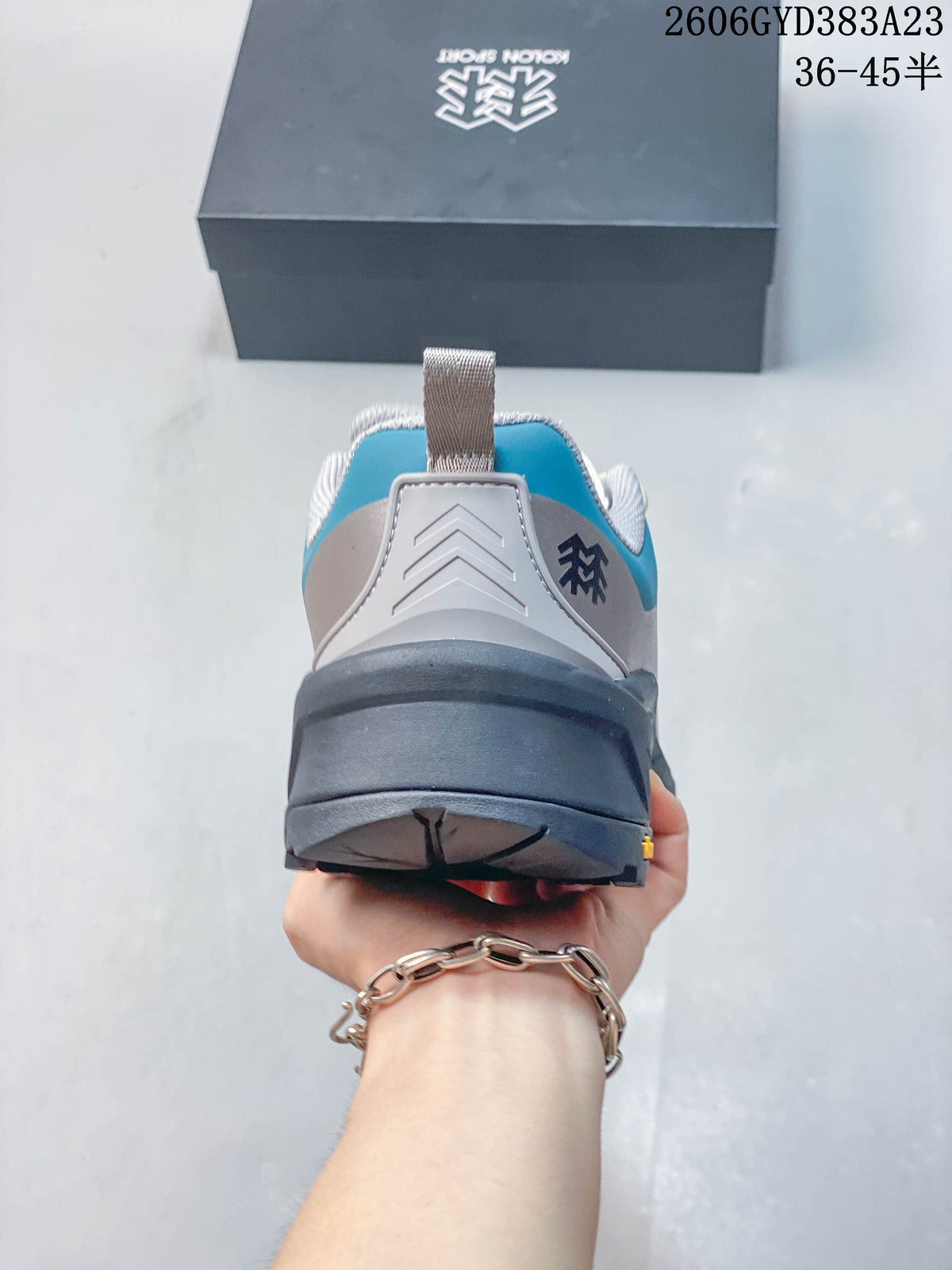 Kolon Sport MA Approach Venti Mega Low-Top Hiking Shoes